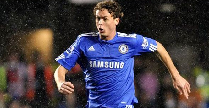 Vừa trở lại Chelsea, Matic đã lên tiếng thách thức MU
