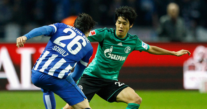 Schalke vs Hertha: Cạnh tranh ngôi thứ ba, vòng 28 Bundesliga