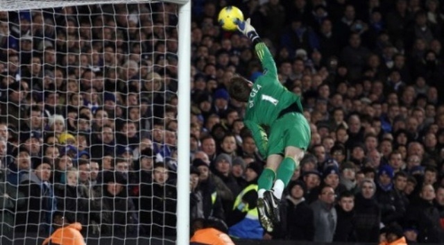 VIDEO: De Gea bay người cứu thua cho MU