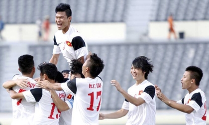 NHM ‘sướng rơn’ vì VTV trực tiếp trận U19 Việt Nam và U19 Thái Lan