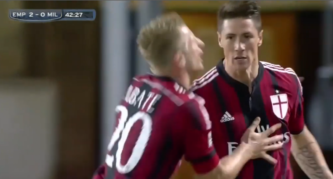 VIDEO: Fernando Torres ghi bàn thắng đầu tiên tuyệt đẹp cho AC Milan