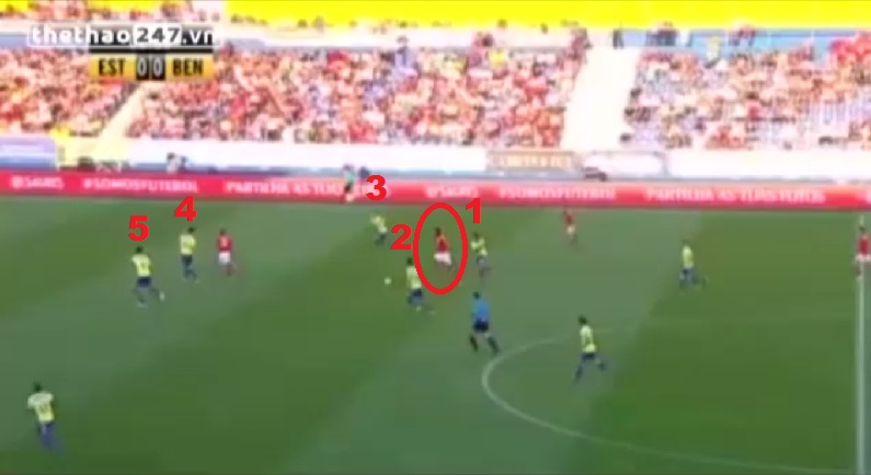 VIDEO: Pha solo đẳng cấp của cầu thủ đang trong tầm ngắm của Mourinho
