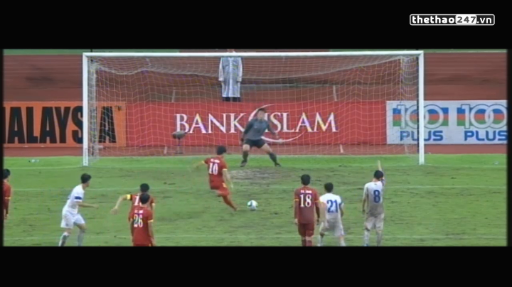 VIDEO: Công Phượng lập cú đúp nâng tỷ số lên 6-0 cho U23 Việt Nam
