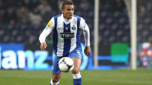 VIDEO: Danilo - Tài năng trẻ mới gia nhập Real Madrid