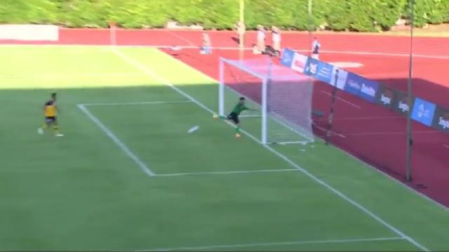 Video SEA Games 28: 3 tình huống chạm xà và cột đáng tiếc của U23 Việt Nam