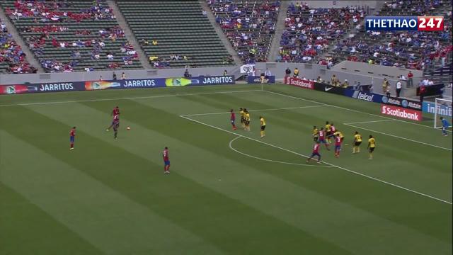 VIDEO: Pha phối hợp ghi bàn đẹp mắt trên chấm đá phạt ở Gold Cup