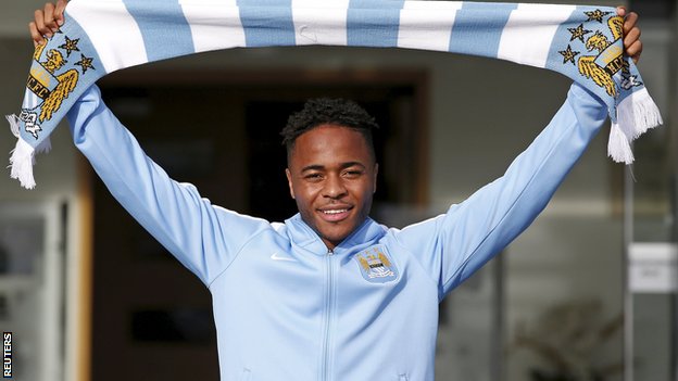 Ra mắt Man City, Sterling gấp rút sang Việt Nam