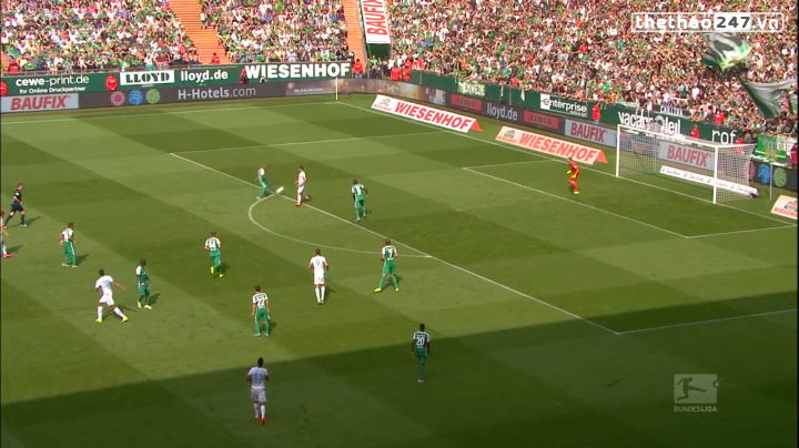 VIDEO: Pha lốp bóng phản lưới nhà ngoạn mục của cầu thủ ở Bundesliga
