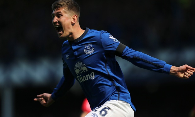 Chelsea ra giá cuối cho John Stones