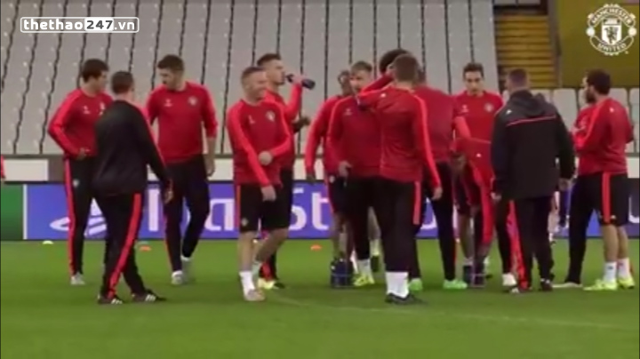 VIDEO: Buổi tập của MU trước trận lượt về play off Champions League