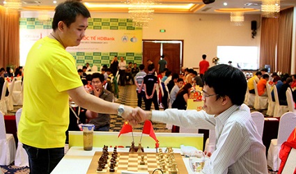 Tin vắn sáng 29/8: Phong độ sa sút, Quang Liêm bị liên đoàn lạnh nhạt