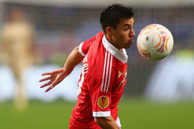 VIDEO: Pha phối hợp 1 chạm tuyệt đỉnh của các cầu thủ Benfica