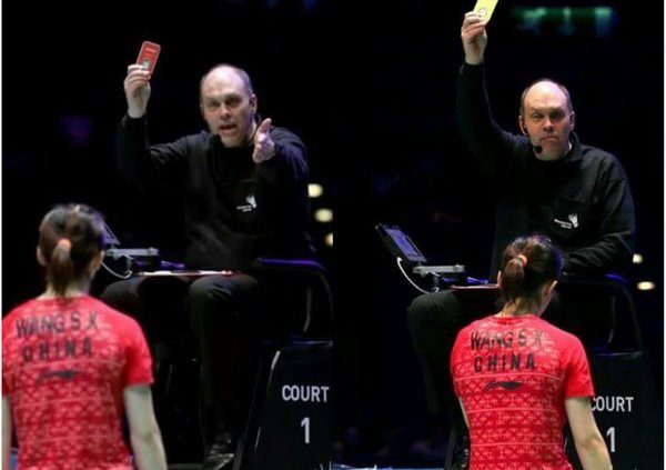 VIDEO: Tay vợt Trung Quốc trả giá vì tiểu xảo câu giờ ở giải cầu lông All England