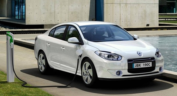 Sắp có 100 taxi điện đầu tiên tại Hà Nội