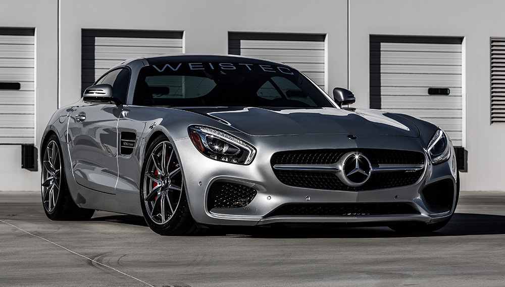 Hoàng đế tốc độ Mercedes-AMG