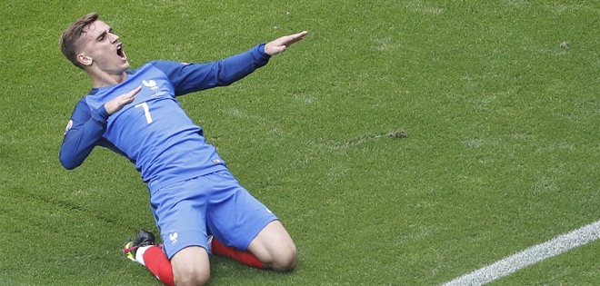 Pháp vào tứ kết EURO 2016 sau cú ngược dòng trước CH Ireland
