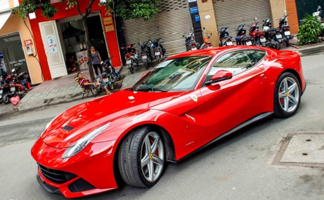 Ferrari F12 - Về Việt hơn 2 năm mới tìm được chủ