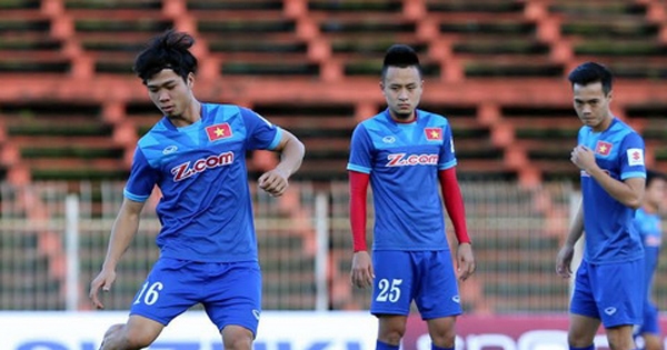 Điểm tin tối 11/11: Văn Toàn 'bênh' Công Phượng, Ngọc Hải nói về chấn thương