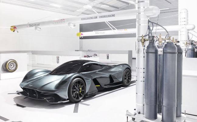'Thú dữ' Aston Mastin AM-RB 001 vẫn hết hàng dù bị cho là 'nổ' quá mức