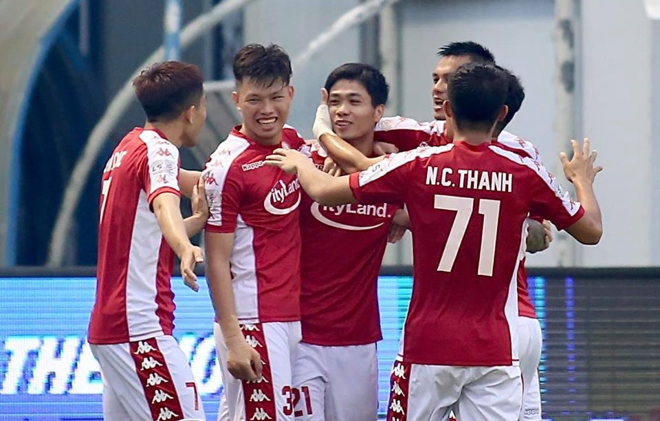 Hà Tĩnh vs TP HCM: Bài toán khó mang tên Công Phượng