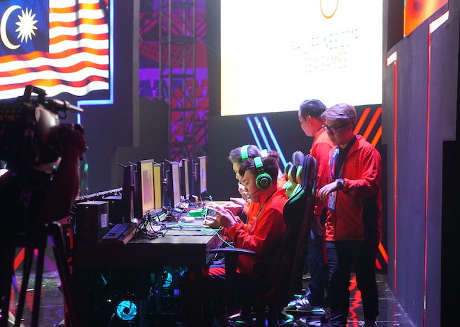 Tuyển Liên Quân Mobile Việt Nam giành HCĐ SEA Games 30