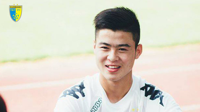 VIDEO: Bàn thắng chào sân V-League ngay lần đầu xuất hiện của Duy Mạnh