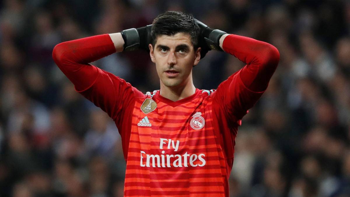 Courtois chê đội bóng cũ không bằng Real Madrid