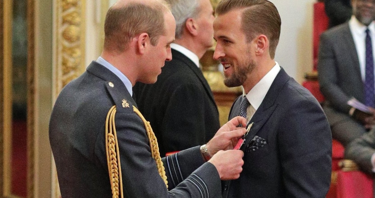 Harry Kane được trao huân chương của Hoàng gia Anh