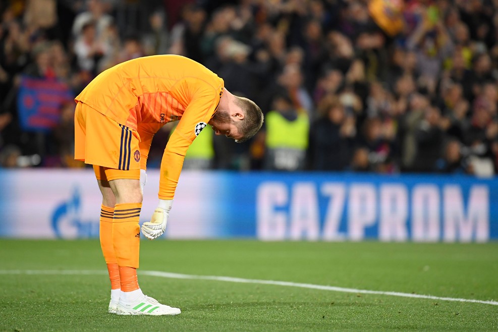 CĐV MU phẫn nộ, gọi De Gea là 'Karius Tây Ban Nha'