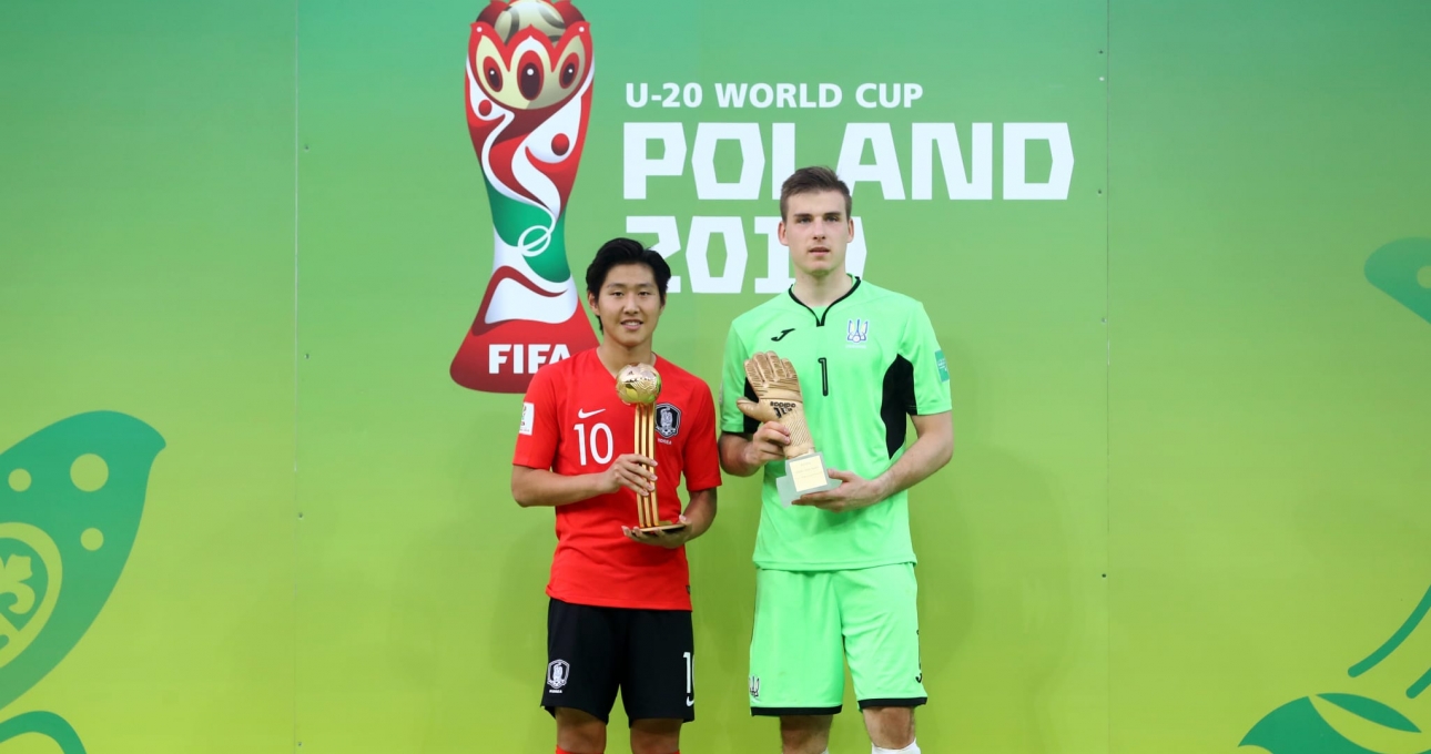 Sao trẻ Hàn Quốc lập kỷ lục sánh ngang Messi tại World Cup