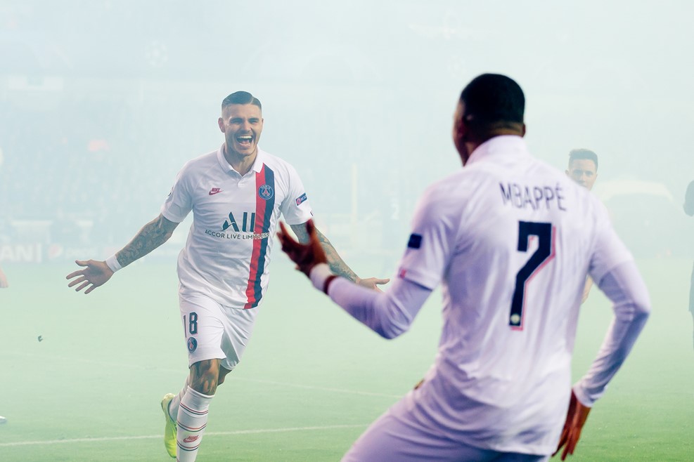 Mbappe lập hat-trick, PSG hủy diệt đội bóng từng hòa Real