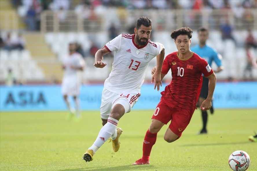 NÓNG: Gã khổng lồ châu Á sa thải HLV Marc Wilmots