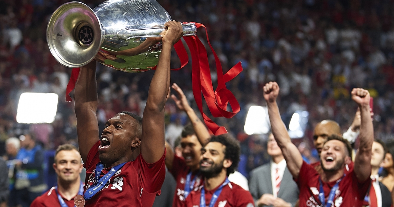 Cựu sao Liverpool bị cấm đá bóng trên toàn thế giới