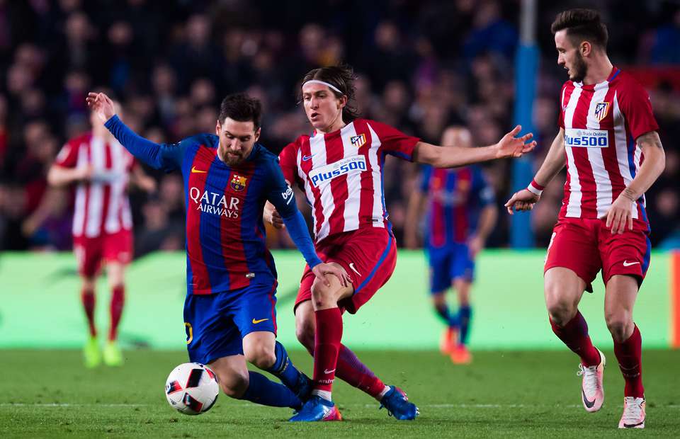 Lộ diện cầu thủ không bao giờ đổi áo với Messi