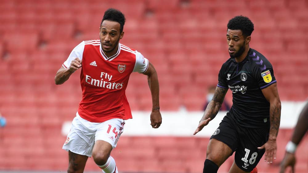 Arsenal hủy diệt đối thủ 6-0 trong ngày tái xuất