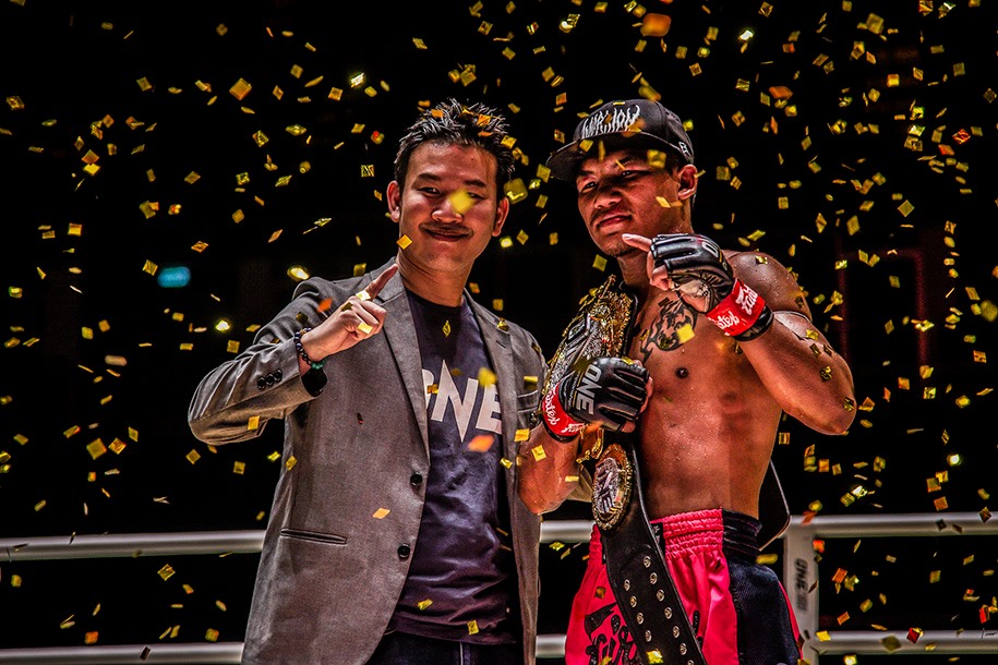 'Người sắt' Rodtang bảo vệ thành công đai vô địch ONE Championship