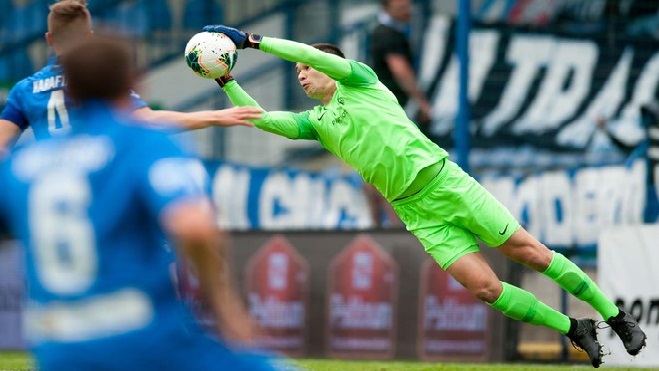 Lịch thi đấu Europa League: Cơ hội vàng cho thủ môn gốc Việt
