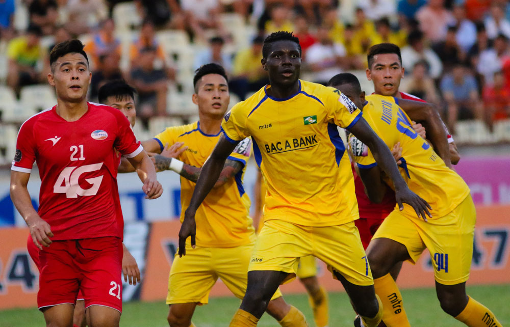 Lịch trực tiếp bóng đá trên TV hôm nay 16/10: PSG, SLNA thi đấu