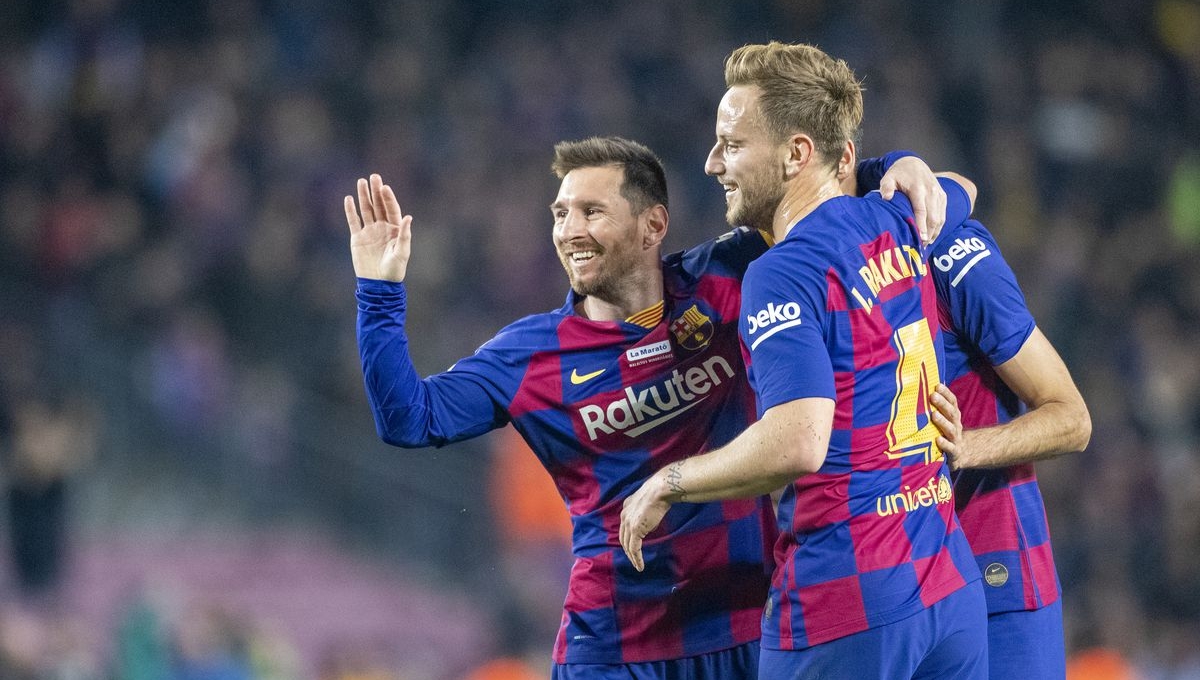 Rakitic: 'Messi vĩ đại nhất trong các huyền thoại bóng đá'