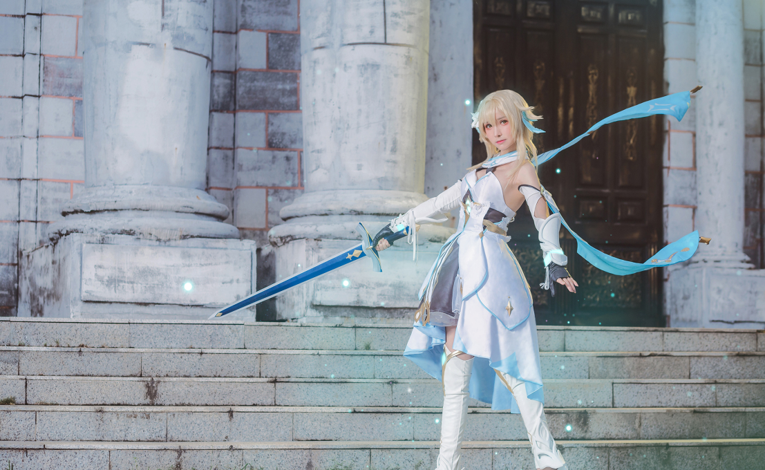 Hút hồn với loại ảnh cosplay Lumine trong Genshin Impact
