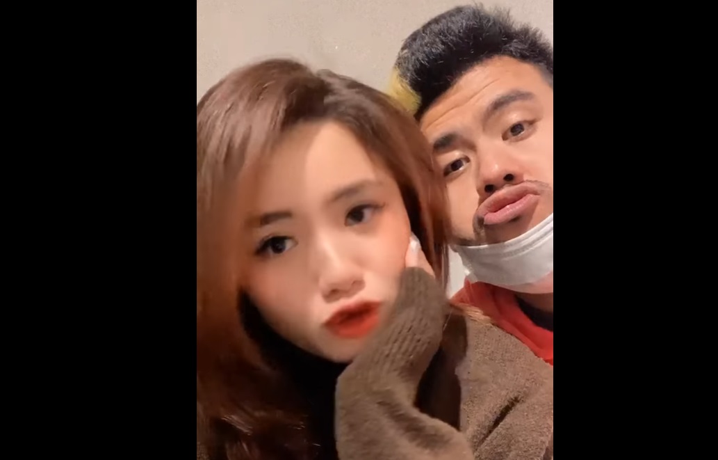 Giáo chủ Mimosa công khai bạn gái trên facebook cá nhân