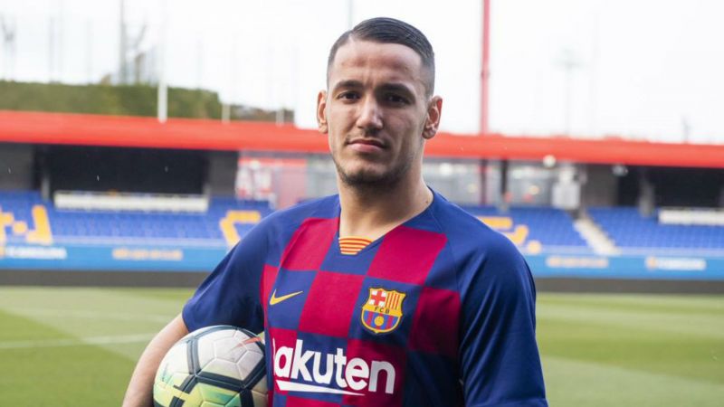 CHÍNH THỨC: Cựu sao Inter Milan cập bến Barcelona