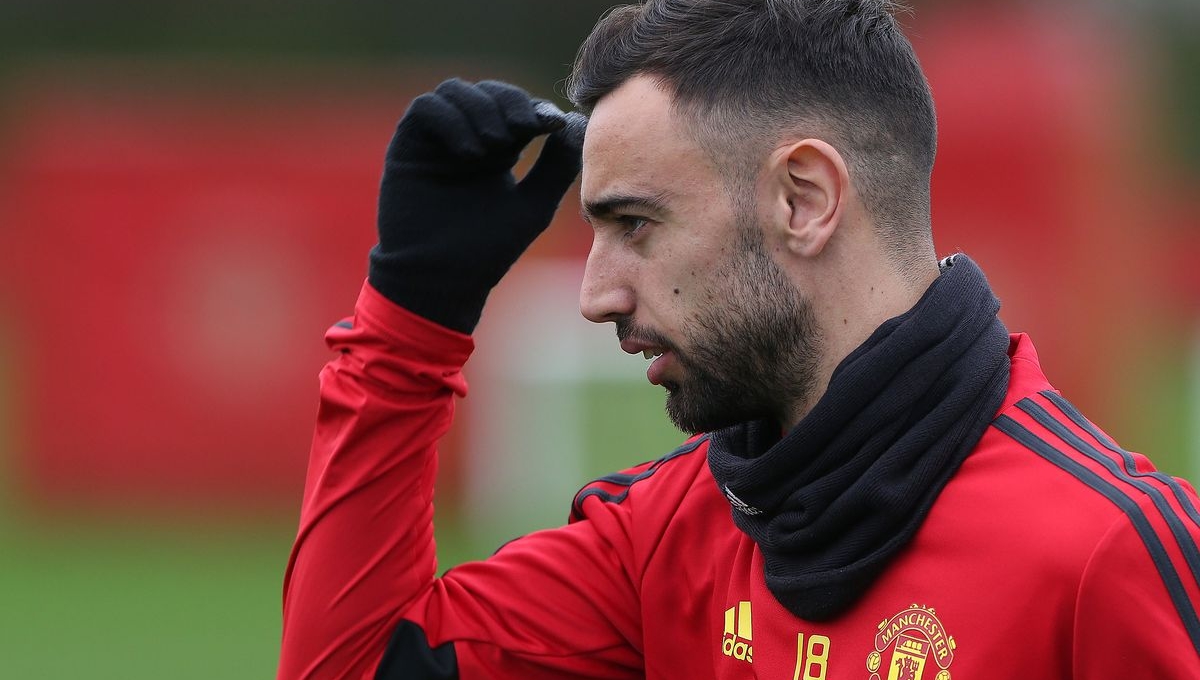 Bruno Fernandes thừa nhận bị ngợp tại MU
