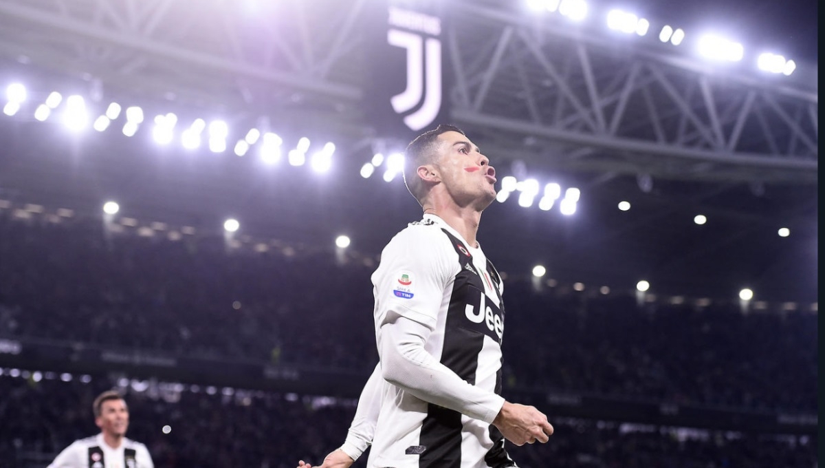 Cristiano Ronaldo - Kẻ tiên phong bất tử