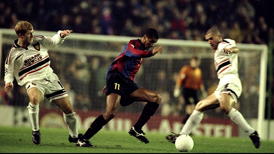 VIDEO: Nhìn lại trận cầu kinh điển MU 3-3 Barca