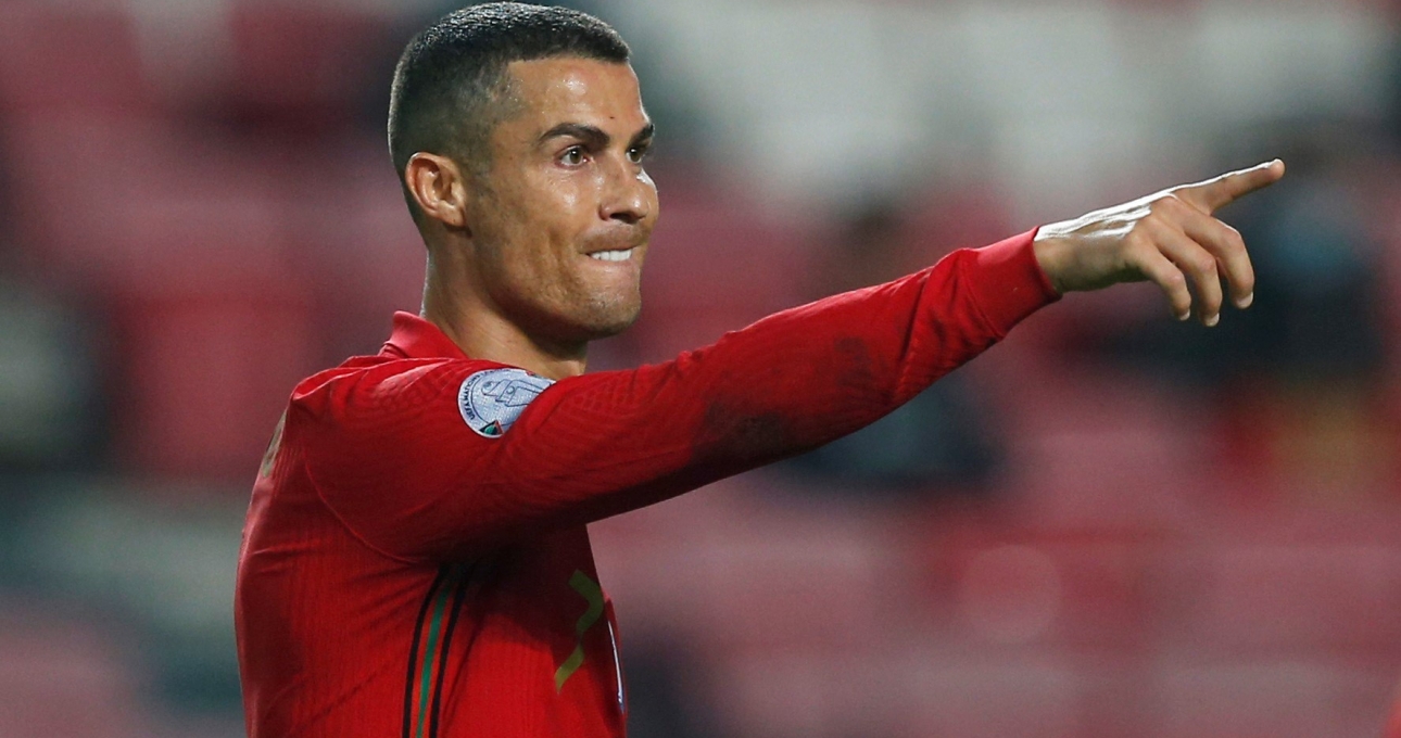 Ronaldo cân bằng kỉ lục mọi thời đại của Puskas