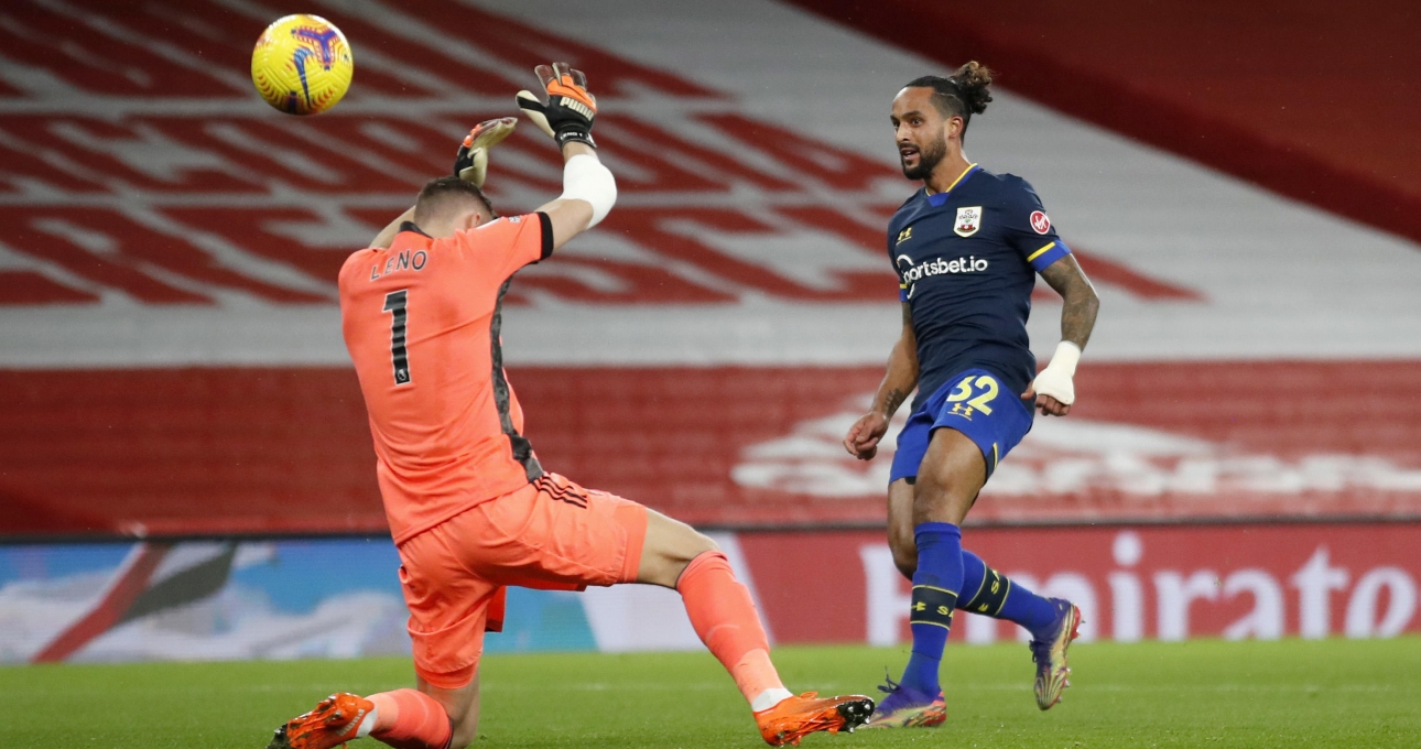 Arsenal chật vật giữ lại 1 điểm trên sân nhà