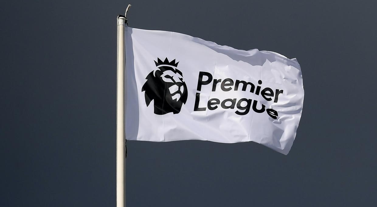 Trận đấu giữa Burnley và Fulham bị hoãn
