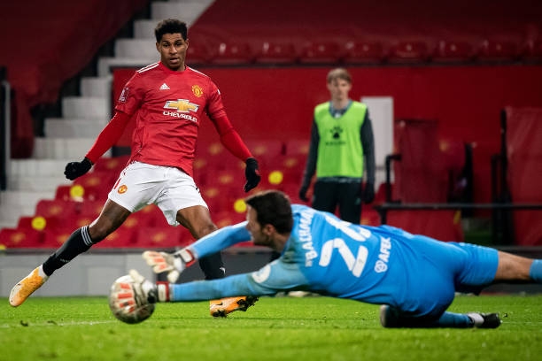 Kết quả vòng 1 Ngoại hạng Anh: MU thắng trận đấu bù