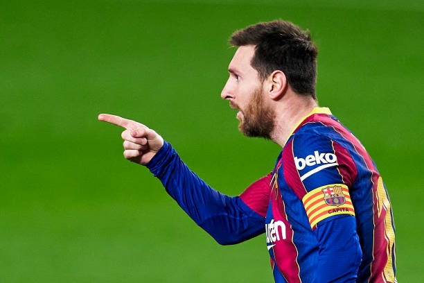 Messi lập cú đúp, Barca trở lại cuộc đua vô địch